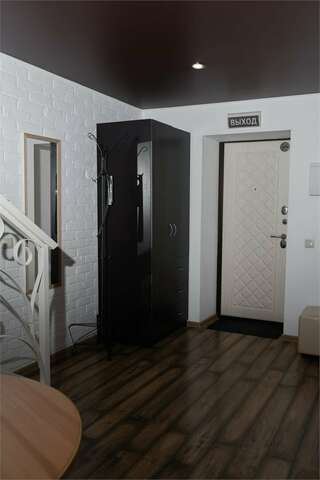 Гостевой дом Августин Абрау-Дюрсо Двухуровневые апартаменты с кухней-14